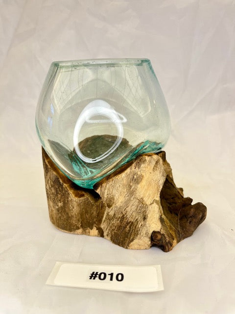 Wurzelvase mini - Handgefertigte Vase auf natürlicher Kaffeewurzel für nachhaltige Dekoration | shinypresents.de