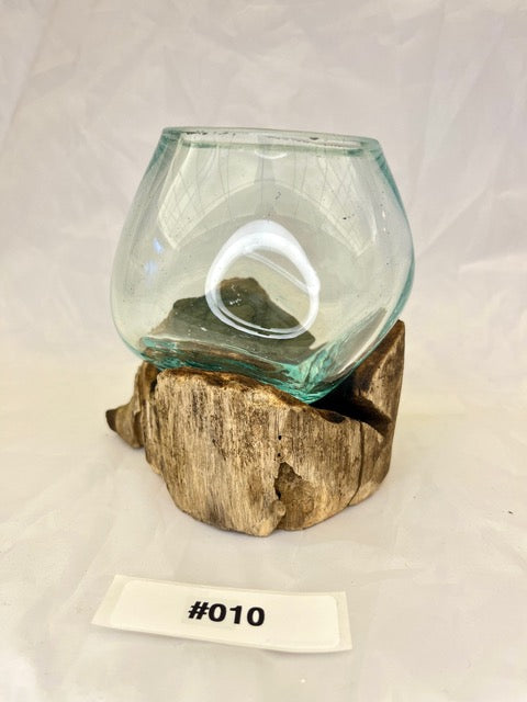 Wurzelvase mini Seitenansicht - Natürliche Holzwurzel mit integrierter Vase | shinypresents.de