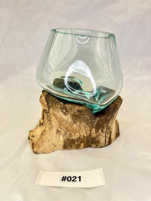 Wurzelvase mini Detailansicht – Einzigartige Maserung der Kaffeewurzel | shinypresents.de