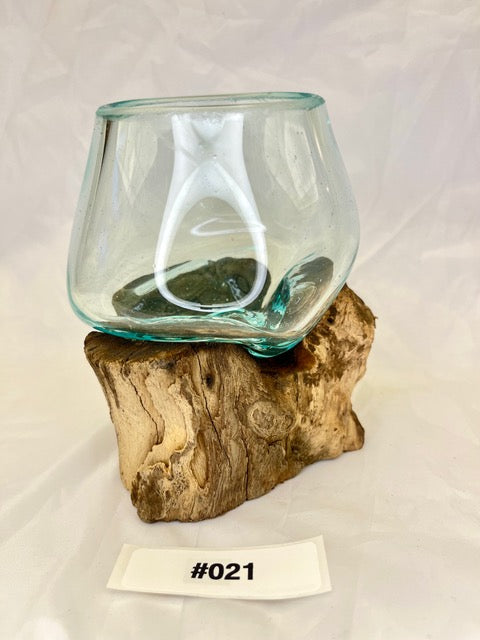 Wurzelvase mini Nahaufnahme – Nachhaltige handgefertigte Deko-Vase | shinypresents.de