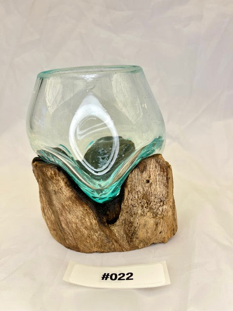 Wurzelvase mini aus Kaffeestrauchwurzel – Handgefertigte Naturvase von shinypresents.de