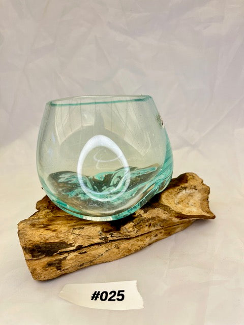 Wurzelvase mini Detailansicht – Einzigartige Maserung der Kaffeewurzel | shinypresents.de