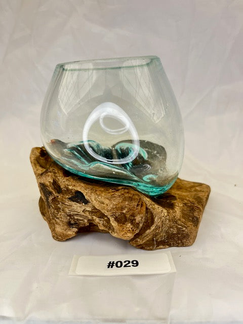 Wurzelvase mini #29 - Handgefertigte Vase auf natürlicher Kaffeewurzel für nachhaltige Dekoration | shinypresents.de