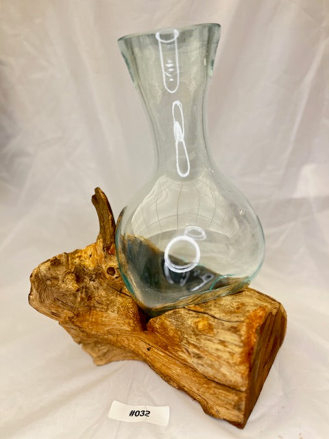 Wurzelvase 32 cm #32 Seitenansicht - Natürliche Holzwurzel mit integrierter Vase | shinypresents.de