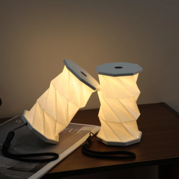 Mini Hexagon Twist Lampe von Gingko Design, moderne Wandleuchte, shinypresents.de
