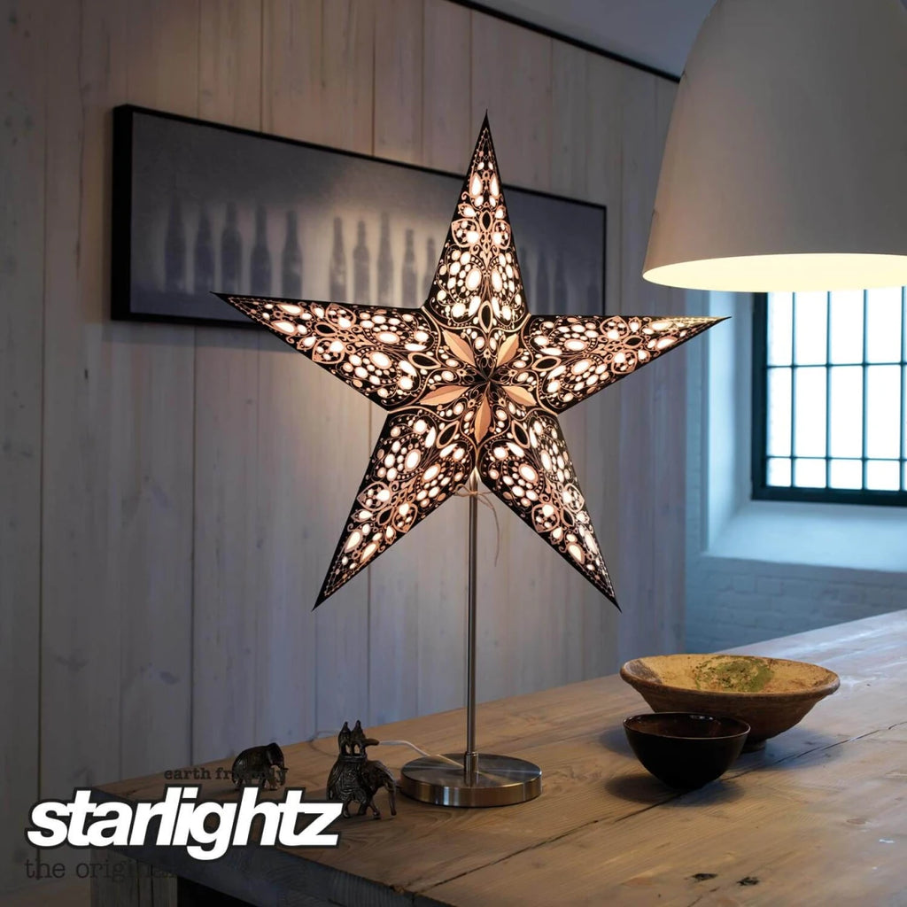 starlightz Lampenfuß M Anwendungsbeispiel - Elegante Silhouette für stimmungsvolle Beleuchtung | shinypresents.de