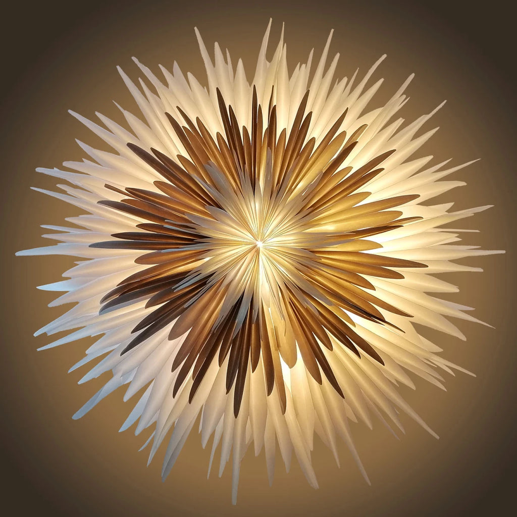 Stella-Dalia Pergamentpapier weiß grau weiß Nahaufnahme - Filigrane Falttechnik mit dekorativem Muster | shinypresents.de